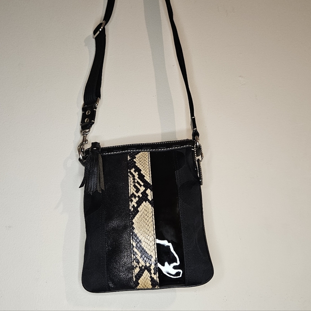 Coach Y2K Swingpack Crossbody Bag – Leather, Patent & Snakeskin Stripe,  Vintage